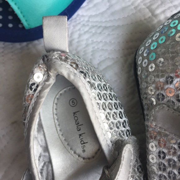 Size 5 (9-12month) Girl Shoes Bundle! - Picture 8 of 8